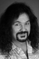 Wally Wingert